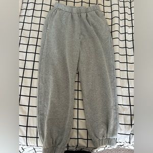 brandy melville grey sweatpants!!